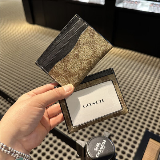 COACH Tongma Coach Unisex Small Card Holder Card Holder Simple and Space-Saving 1. Black and gray logo 10*7.5 cm