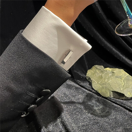 赐帛Cufflinks素色光面金属系列长方形体几何袖扣绅士轻奢质轻奢感配 Cuboid 银色 附皮质袖扣盒