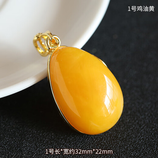 DL 1998 Fat Donglai same style pendant beeswax natural l 2025 new trendy silver inlaid blood amber necklace lock No. 1 box chain