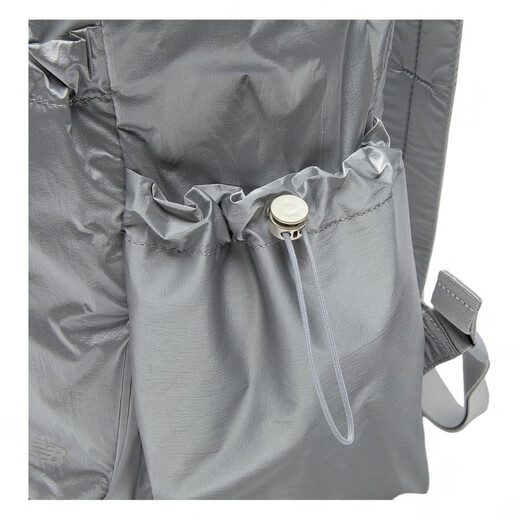 Neues Gleichgewicht modischer, vielseitiger tragbarer Nylon -Rucksack für Männer und Frauen, Paare, Silber, Silber