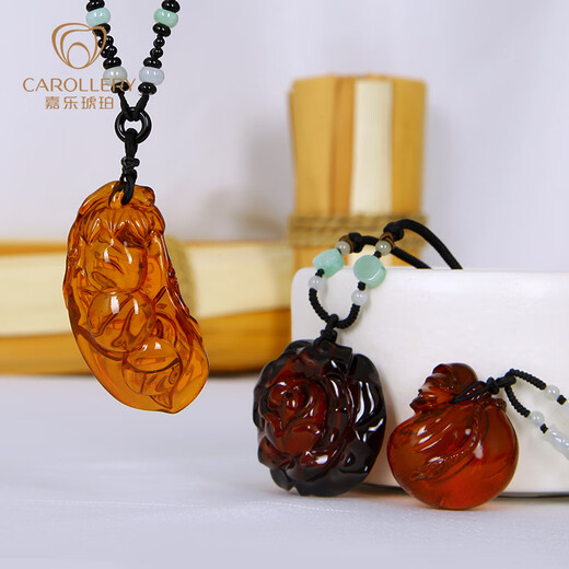 Jiale Amber Blood Amber Pendant Female Amber Carved Money Bag Pendant Authentic Orphan One Object One Picture Birthday Gift for Girlfriend
