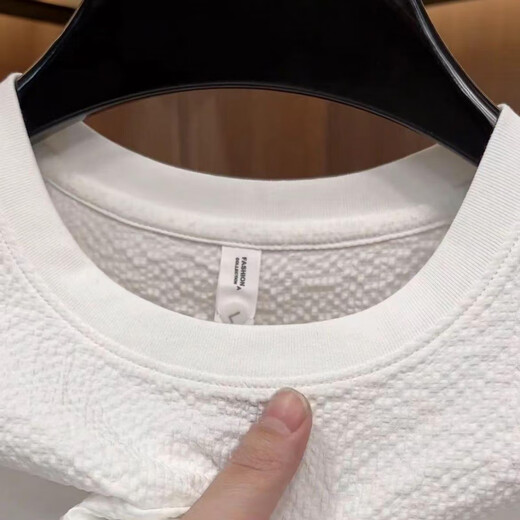 Romon (Romon) 2025 Neue Sommer-Eisseide-Textur stickte runde Hals Männer kurzärmelige modische halbärmelige, vielseitige leichte Luxus-T-Shirt-Männer [Sommer kurzärmelig] 6628 Weiß 2xl 135-150jin [Jin gleich 0,5 kg]