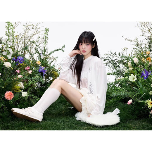 斜肩爱心印花长袖t恤女薄款防晒罩衫微透独特款上衣GXXX96-60021 白色 M