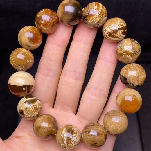 Xilan high-end boutique Burmese amber demon flower root amber bracelet is beautifully configured, 37.77 grams, size approximately 16.6mm
