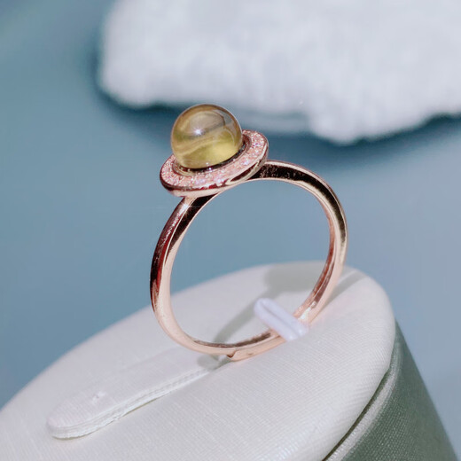 Fat Donglai quality amber and blue amber ring for women, light luxury round bead design, niche light luxury temperament and elegant ring