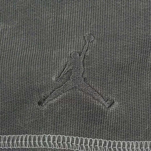 Nike (Nike) 2025 Herbst-Frauen-T-Shirt, atmungsaktiv und schweißabsorbierender Sport und lässige Kurzärmel-Pullover HQ9197-068 S