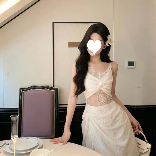 Fujian French retro lace dress vacation 2025 summer air-carved dress seaside beach fairy skirt white lace M