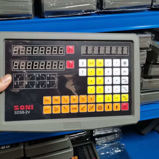 
SONI grating scale digital display milling machine electronic ruler wire cutting grinder general equipped with SION Wanhao and other optical deletion scales 5u stroke 930mm total length 1050mm