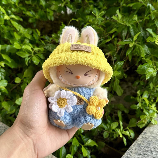Labubu сидел на вечеринке Haruno Doll Suit Labubu Macaron 2 -го поколения.