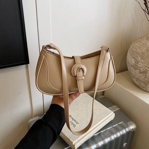 El popular bolso de este año para mujeres nuevos de 2025 nicho de moda súper caliente de un solo hombro bolso de axilas que viajan a través de una bolsa cuadrada pequeña color caqui color
