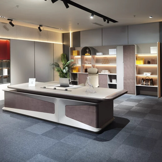 Chairman's desk and chair combination executive desk high-end CEO boss light luxury painted atmosphere general manager desk 2.8 meters left side cabinet