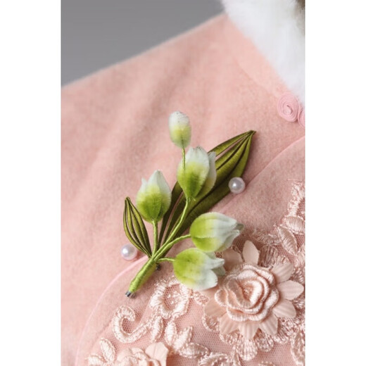 La nouvelle broche de fleurs en velours de Shiyun en 2025 de style Yangzhou patrimoine culturel intangible Lily à la main de la vallée Gift de la Saint-Valentin pour la coiffure de petite amie (non soutenue pendant 7 jours sans raison)