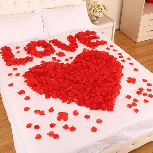 Liangqiao Proposal Rose Simulated Petals Hand-Spreading Flowers Romantic Birthday Bed Wedding Celebration Wedding Room Confession Decoration Artificial Flowers 1 Pack of Approximately 1200 Pieces [Four Color Mixed Pack]