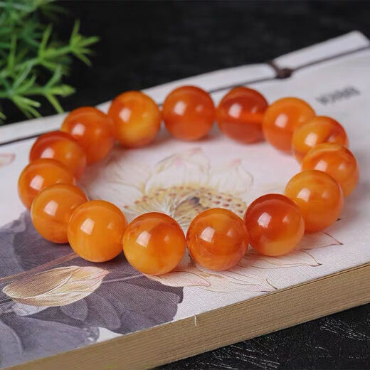 Fat Donglai's same style authentic natural beeswax bracelets with national inspection certificate Authentic Piaohua old chicken oil yellow amber old beeswax bracelets 14mm