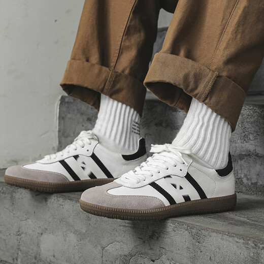 Junfengbird Sommer Extra-große Größe Herrenschuhe 45 lässige weiche alleinige Schuhe Herren 46 Japanische Nische weiße Schuhe 47 Retro Moralische Trainingschuhe 48 9715 Weiß grau 45