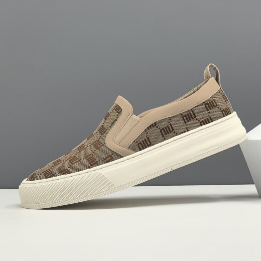 Chaussures pour hommes de luxe haut de gamme Klwp Lanque de luxe respirant Chaussures de niche de niche polyvalente sans lacets de chaussures paresseuses à un pied Khaki 38