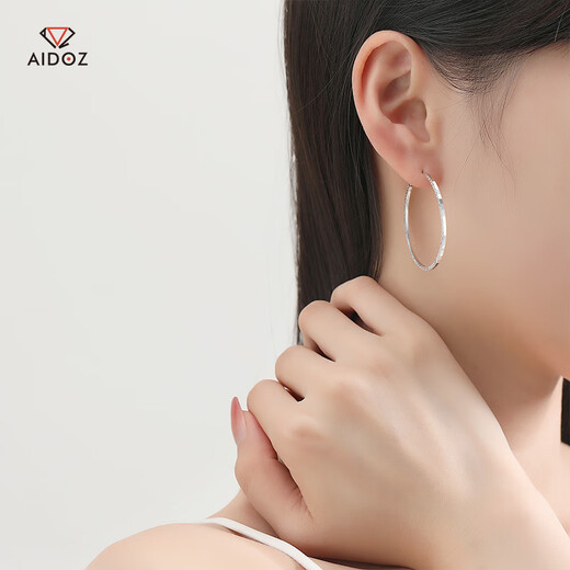 Aido Diamond pt950 platinum large earrings for women, platinum earrings, earrings, earrings, earrings, elegant earrings, small size, a pair of 4.9-5.1 grams (outer diameter is about 4.0cm)