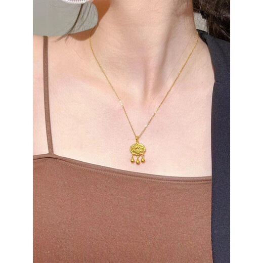 Feng Feili New Chinese Style 18K Gold-Plated Peace Lock Necklace Women's 2025 Light Luxury Versatile Chain Lucky Bag Peace Lock Necklace