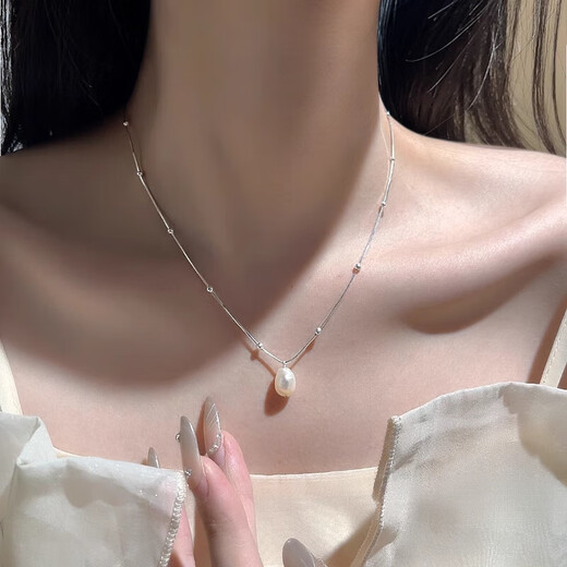 Fat Donglai same style pearl pendant a freshwater necklace for women 2025 new summer light luxury S925 silver clavicle chain silver pearl necklace