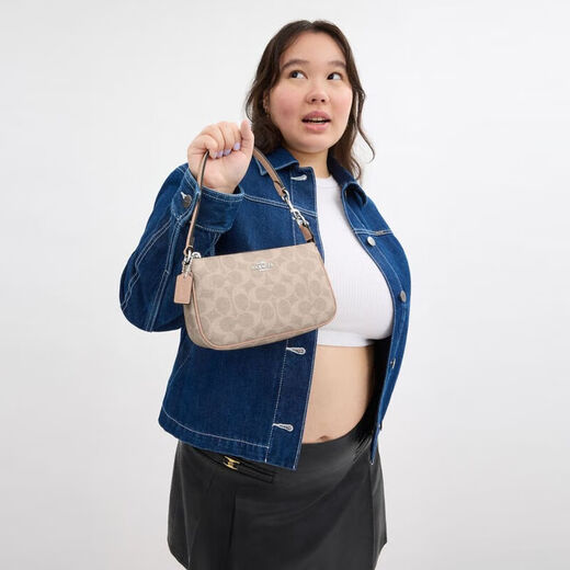 COACH JD Outlet Women's Light Khaki White Small Portable Clutch Underarm Bag Mahjong Bag CW426 SVPWH