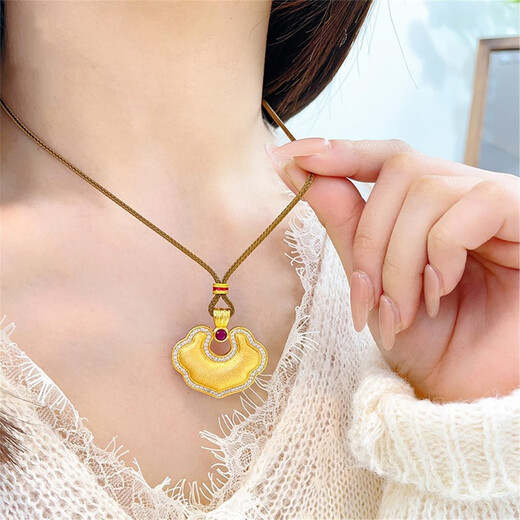 Laomiao Gold Shop Necklace Ancient Method Real Gold Packed with Silver Dots and Diamonds Brushed Auspicious Ruyi Lock Pendant Women's Light Luxury Brushed Ruyi Lock Pendant Single Pendant