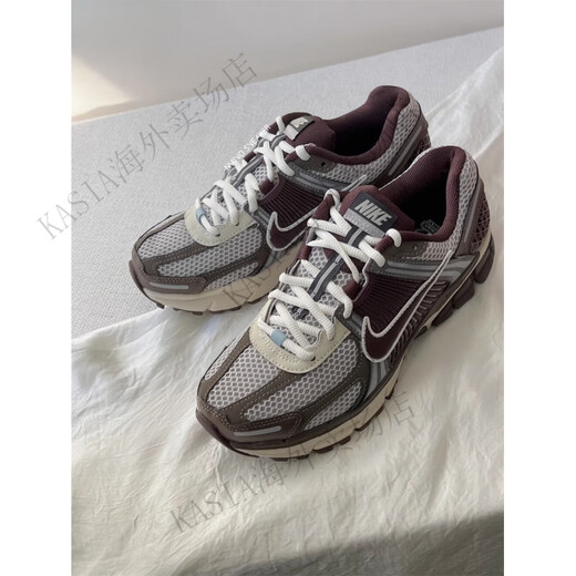 耐克（NIKE）运动鞋女ZOOM VOMERO 5太妃糖 FD9920-022 FD9920-022 39