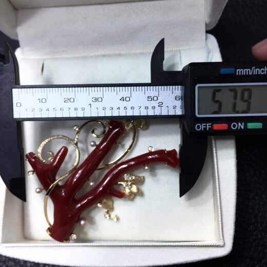 Zhaohao Coral Branch Pendant Brooch Two-purpose Style 18k Gold Set with Diamonds