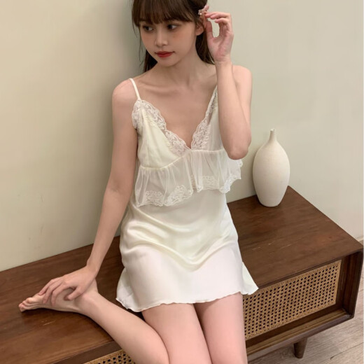 维多利亚的格调睡衣女冰丝夏季吊带性感诱惑睡裙带胸垫法式复古蕾丝睡衣日系甜美 奶白色(9207) M