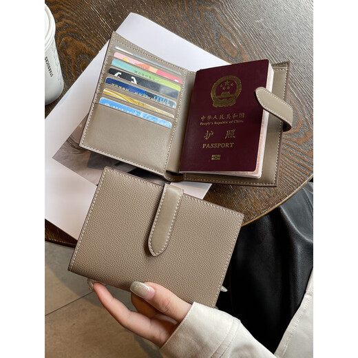 Kangaroo passport clip female passport protection cover travel passport bag ID storage multi-function card bag portable khaki