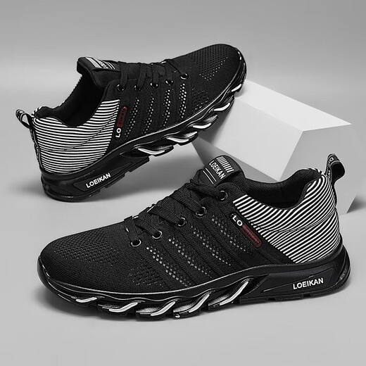Dieselben Markensportschuhe für Männer im Sommer Neues Mesh atmungsaktiven schockabsorbierenden Laufschuhen fliegende Geruchssichere Kleidung-resistente Maschenschuhe AC3888 Black 43