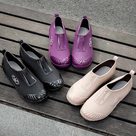 Fashionable rain boots for women adults wear Korean style non-slip waterproof rain boots short tube low top spring and autumn shallow mouth work rubber shoes 858 black 36