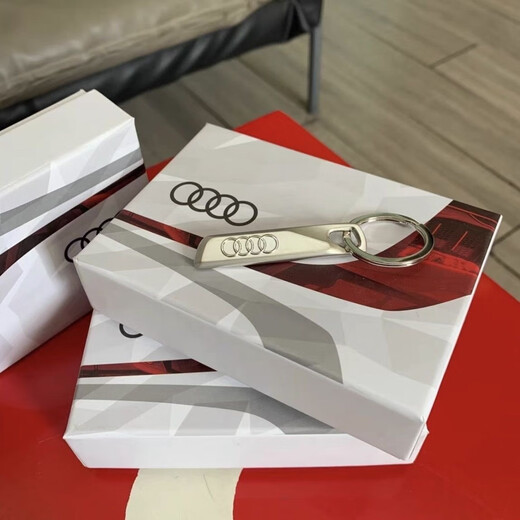 Litian Audi Логотип бутик титановый сплав сплав металлический матч-малина серебряной мужской автомобиль Специальные брелки персонализированная четырех кольцо подвесной кулон