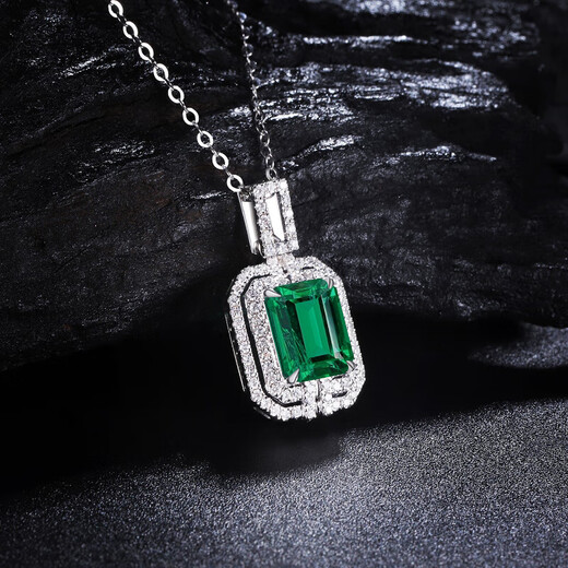 HEEKAIYI Emerald Necklace for Women 18k Gold Diamond Pendant Chinese Valentine's Day Birthday Gift for Wife and Girlfriend Selected 1 Carat/Emerald/Certificate Guaranteed