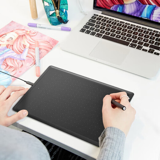和冠（Wacom）数位板CTL672手绘板电脑绘画板472数绘板绘图板网课手写板  27.7x18.9cm CTL-672高套餐【建议直接闭眼入】 咨询客服价