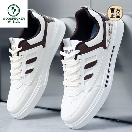 Woodpecker 2025 Chaussures neuves d'été pour les petites chaussures blanches pour hommes Chaussures à tendance coréenne Chaussures pour hommes anti-casuaux Sports de planche respirante 9905 blanc et noir 38