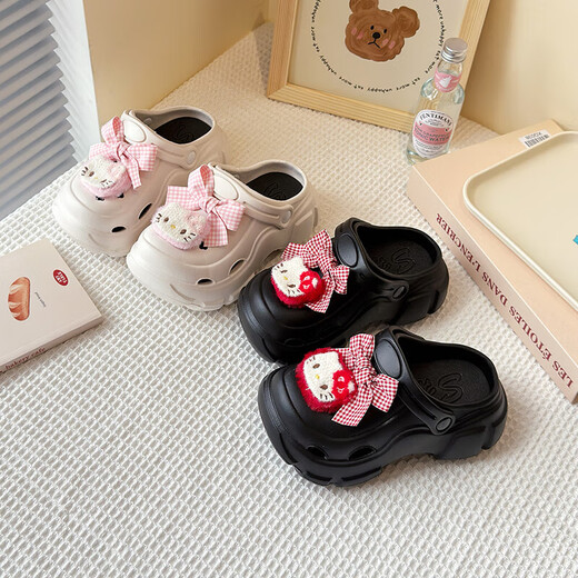 Girls' Croc Shoes Anti-slip Soft Sole Cute Cartoon Baotou Sandals Girls Indoor and Outdoor Hello Kitty Children's Sandals Black J606-22 Size 34-35 Inner Length 21cm