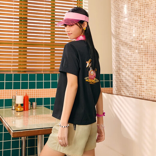 
Adidas NEO short-sleeved women's clothing 2025 summer fitness training sportswear casual breathable round neck T-shirt half-sleeved IP3878 black M Recommended 110-120Jin [Jin equals 0.5 kg]
