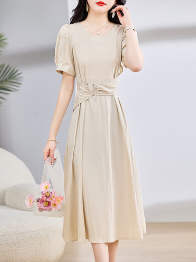 XAE Vestido de manga corta de marca de lujo de alta gama para mujer 2025 Verano Nuevo diseño Temperamento de cuello redondo que cubre el vientre y falda adelgazante Albaricoque L