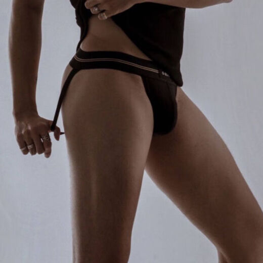 
Gold-wire-edged men's thong modal sexy double-tit lifting hip-hip underwear low waist U-protruding T-trousers Bikini Black M
