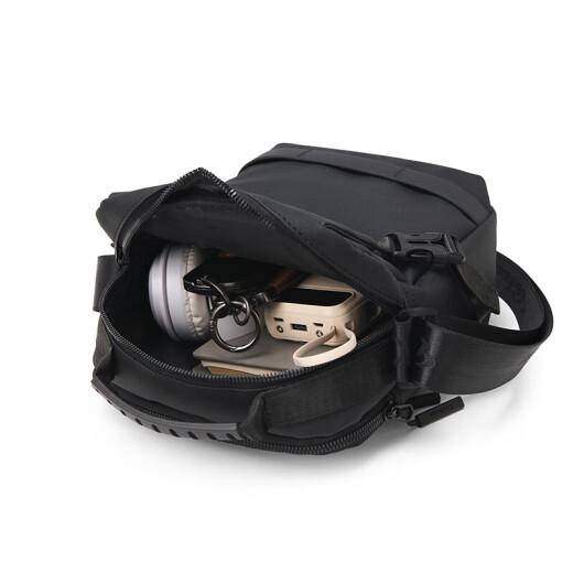 Hochwertige Herrenbeutel Umhängetasche Casual Crossbody Tasche Herrenbeutel Trendy Männer vertikaler Umhängetasche Crossbody Bag 991 Schwarz