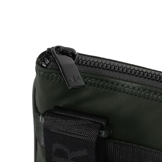 Armani (Armani) Axe New Product Men's Men's One-Crossbody Bag Gift Men Men XM000591 AF12099 UB001 Dark Green
