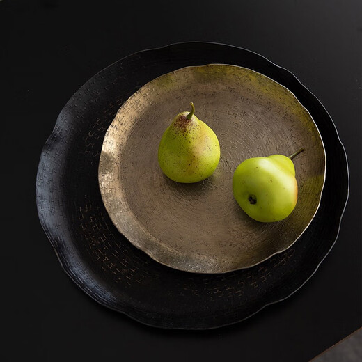 Pige Home Furnishing Modern Retro Distressed Chinese Style Importiertes Aluminium Metall Obstteller Ornament Modell Zimmer B&B Hotel Haus Silent Style Dekoration K Typ Kupferklinge Groß 36,5 * 13 cm
