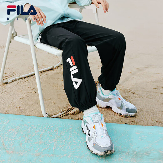 Fila [Pantalones de viento espiritual] Archivo Pantalones repelentes de mosquitos para niños 2025 Summer NUEVO Estilo Nuevo Pantalones deportivos frescos y frescos para hombres y niñas