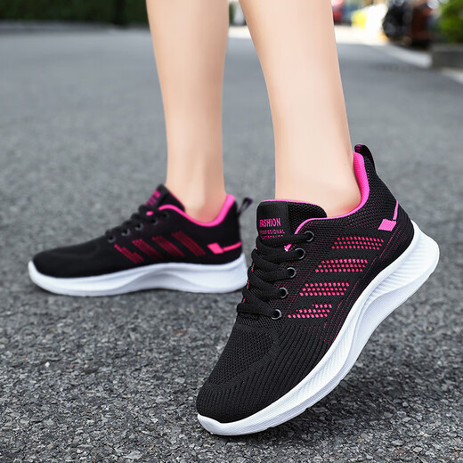 Chaussures féminines 2025 Sneakers décontractés Sneakers Soufflent Single Chaussures Flying Mesh Chaussures Running Chaussures 831 Purple 39