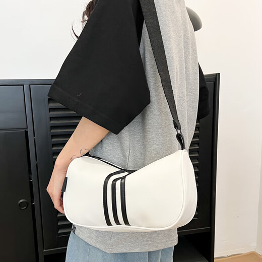 牛津布包包女式2025新款时尚百搭单肩斜挎包休闲女包枕头包豪841 白色