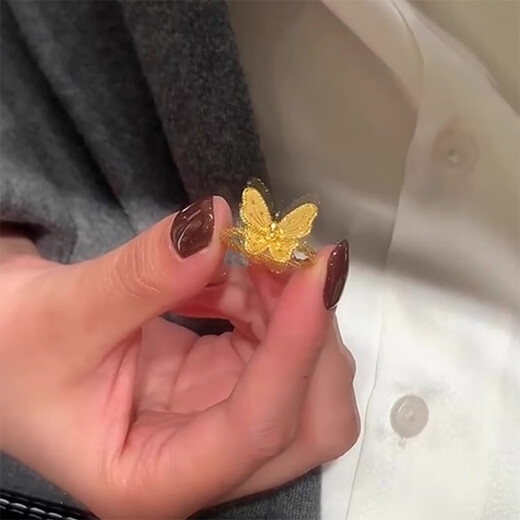 QMXD glittering butterfly ring for women, light luxury imitation sand gold, long-lasting index finger ring, niche design, personalized tail ring, butterfly ring, free exquisite gift box
