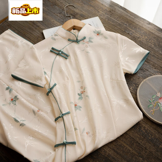 Chujing Cheongsam New Modified Frühlings- und Sommerkleid Sommertemperament junger Stil neuer chinesischer Stil 691 m