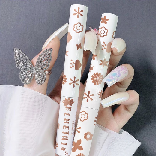 BLUETHIN extremely fine fiber long mascara waterproof, sweat-proof, no smudge, no clumping, curling, thick fast dry eyeliner for beginners. Slim long mascara + eyelash clip
