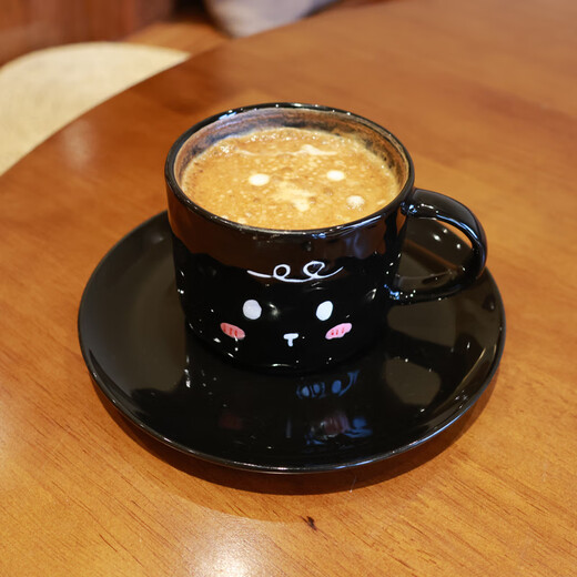 
Finished black and white puppy hand-painted ceramic mug underglaze color couple milk cup breakfast tray home office coffee cup saucer 15906 black puppy dish