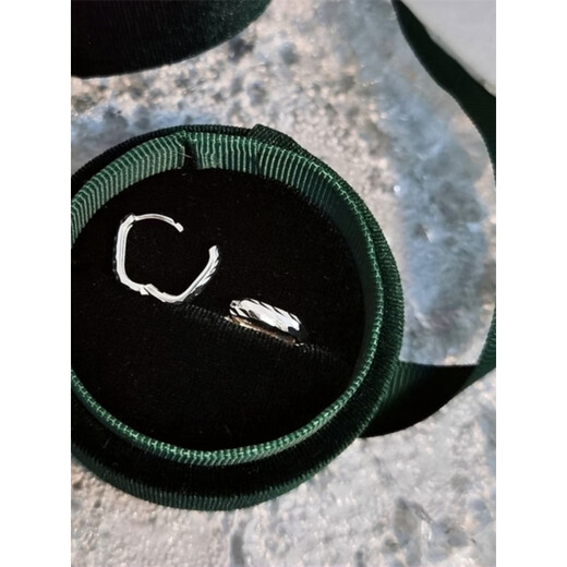 Nilan Fat Donglai's same style pt950 platinum earrings for women PT950 ear buckles 18 square fashion earrings earrings for friends' birthday, white gold